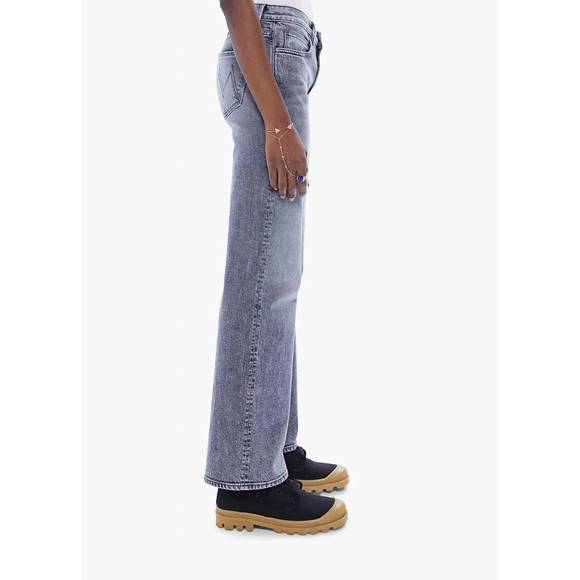 NEW MOTHER kick it jeans in shadow dancing - Picture 2 of 3